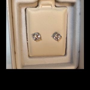 Piercing pagoda cubic zirconia earrings